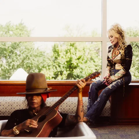 Linda Perry