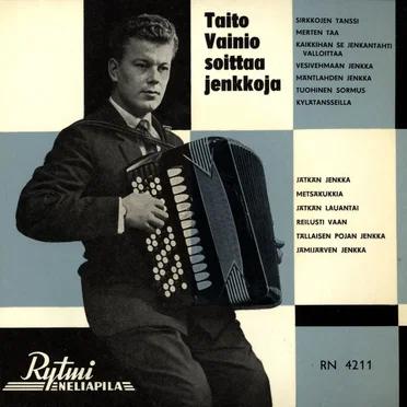Taito Vainio soittaa jenkkoja