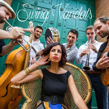 Horas Ciegas by Swing Vandals - album cover