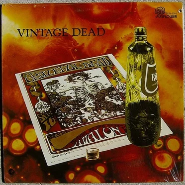 Vintage Dead