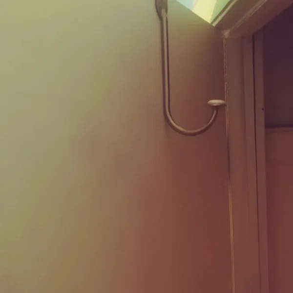 Wind Melted Away the Past