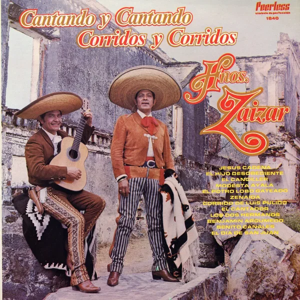 Cantando y cantando, corridos y corridos