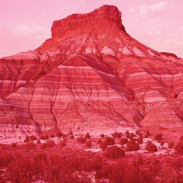 A Visible Length of Light