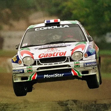 COROLLA CLUB