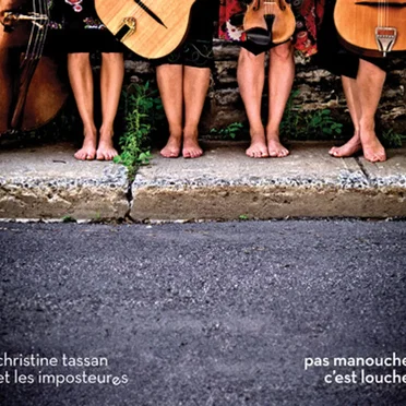 Pas manouche, c'est louche