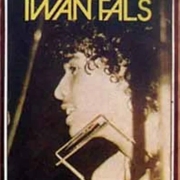 Opini by Iwan Fals - album cover
