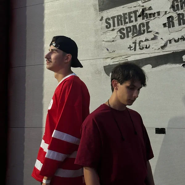 Men in Red