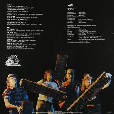 Steen stoal en sentiment by Normaal - album cover