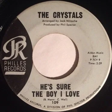 He’s Sure the Boy I Love / Walkin’ Along (La La La)