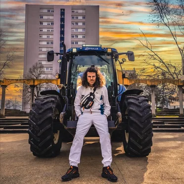 Comment qu'c'est ? by Pierre Hugues José - album cover