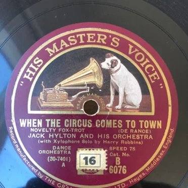 When the Circus Comes to Town / Song of Happiness