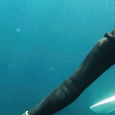 Ama Divers