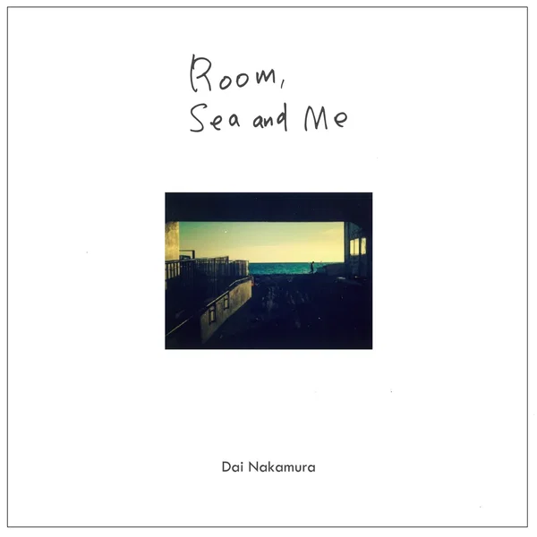 Room, Sea and Me