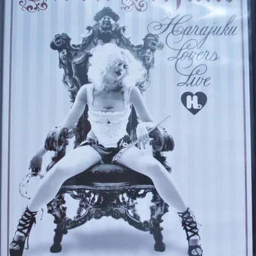 Harajuku Lovers Live