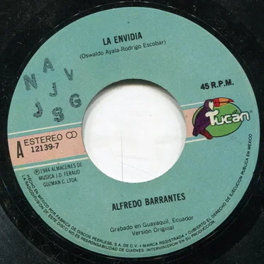 La envidia / Muchacha de las orillas
