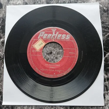 La irresistible / Juanita bonita
