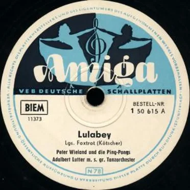 Lulabey / Eine weiße Blüte