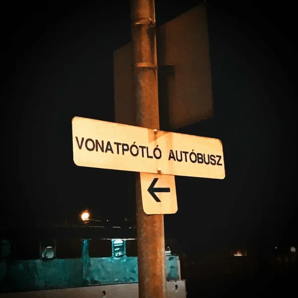 Vonatpótló