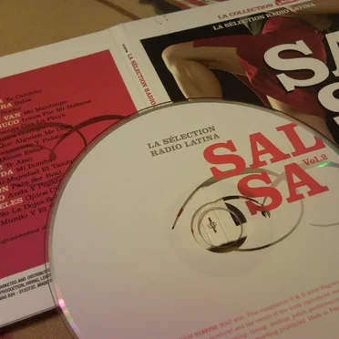 La sélection Radio Latina : Salsa Vol. 2 by Various Artists - album cover