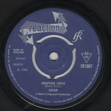 Wrapping Paper / Cat's Squirrel