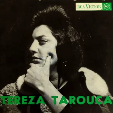 Saudade, silêncio e sombra by Tereza Tarouca - album cover