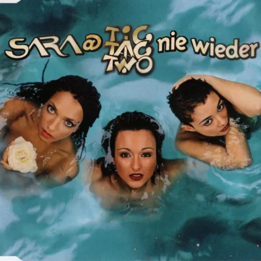 Sara @ Tic Tac Two