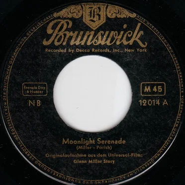 Moonlight Serenade / Tuxedo Junction