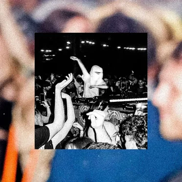 B2b (camoufly remix)