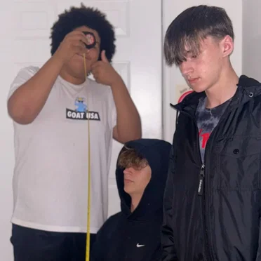 4 Foot 7