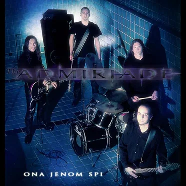 Ona Jenom Spi
