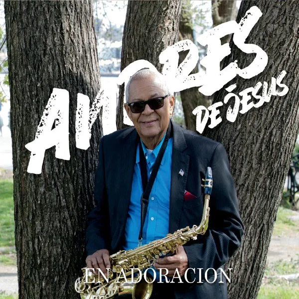 En Adoracion