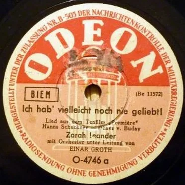 Ich hab’ vielleicht noch nie geliebt! / Merci, mon ami