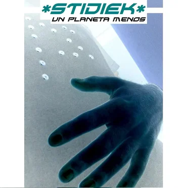 Un planeta menos by Stidiek - album cover