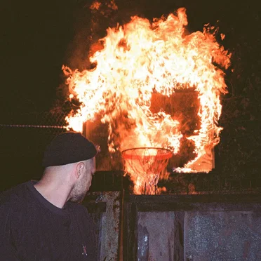 Nāves ēnā