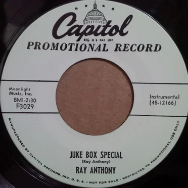 Juke Box Special / Heat Wave