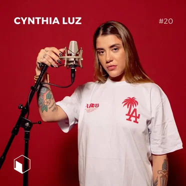 Sala vermelha #20 - cynthia luz