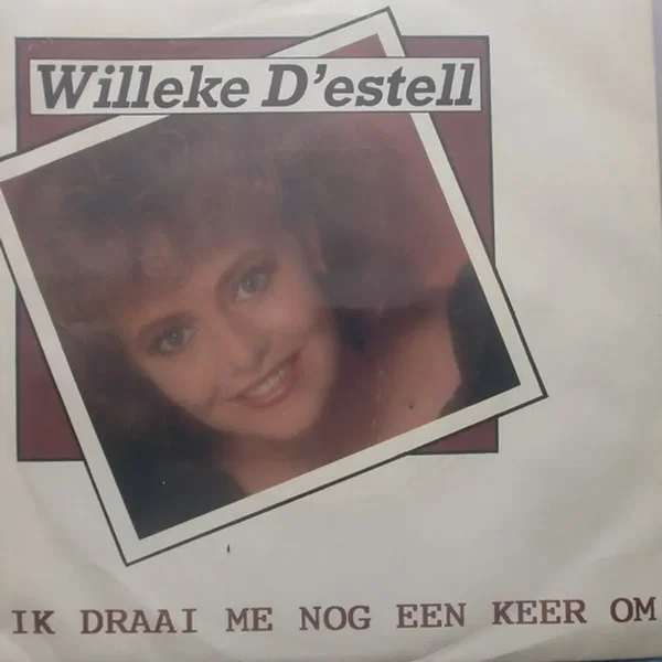 Ik draai me nog een keer om