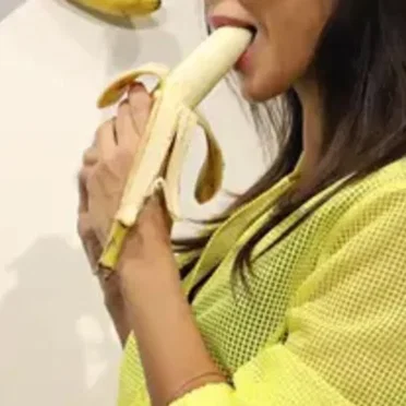 BANANA (SONG FOR 2 SUNS)
