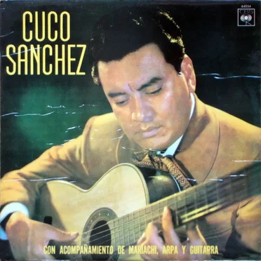 Con acompañamiento de mariachi, arpa y guitarra