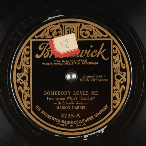 Somebody Loves Me / Charleston Charlie
