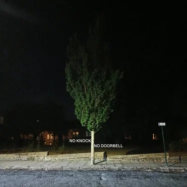 No Knock No Doorbell