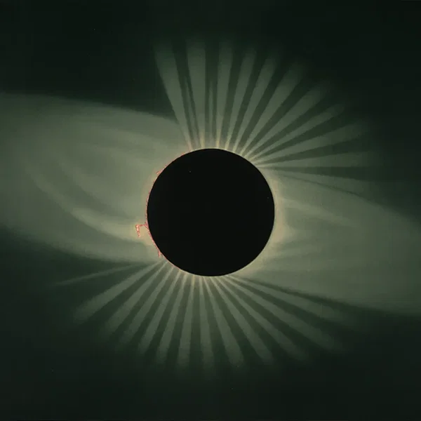 Ponderous Mass of the Dead Sun