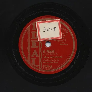 Vi Pasar / Medalla de Dios