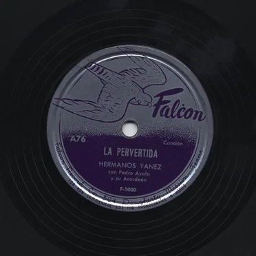 La pervertida / Vasito de agua de coco