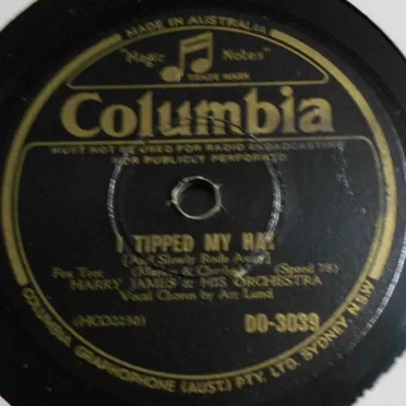 I Tipped My Hat / Sonata