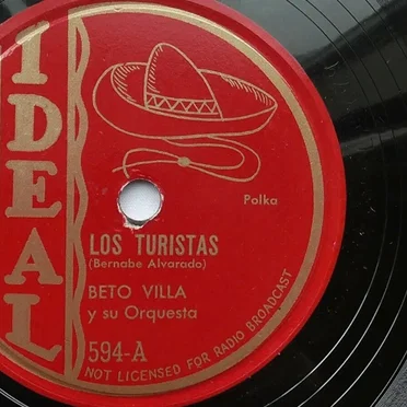 Los turistas / Luz María