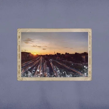 Remains/Reminders by Chloe Hawes - album cover