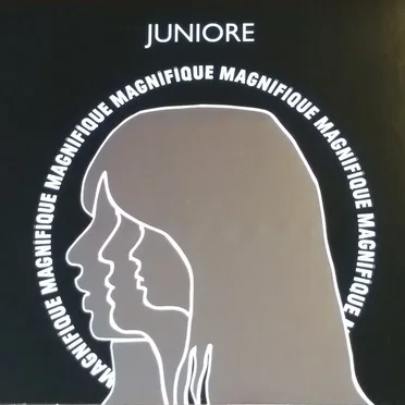 Magnifique by Juniore - album cover