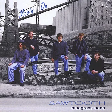 Movin' On by Sawtooth Bluegrass Band - album cover