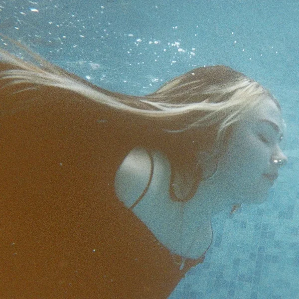 Nosedive